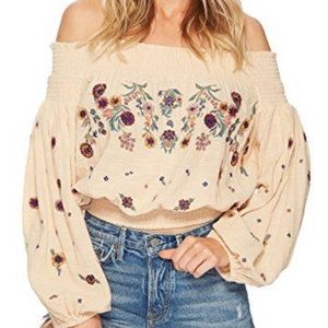 NWT FREE PEOPLE OFF SHOULDER CROP TOP